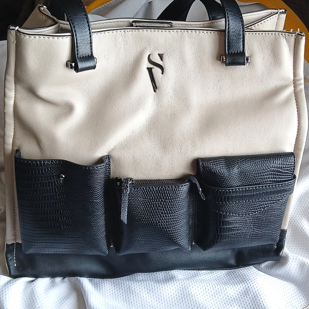 Simply Vera by Vera Wang shoulder bag